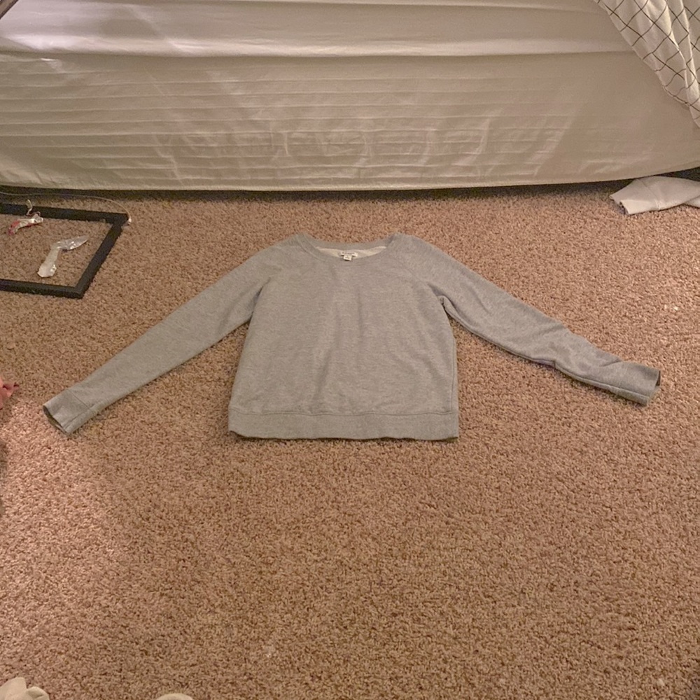 Grey sweater